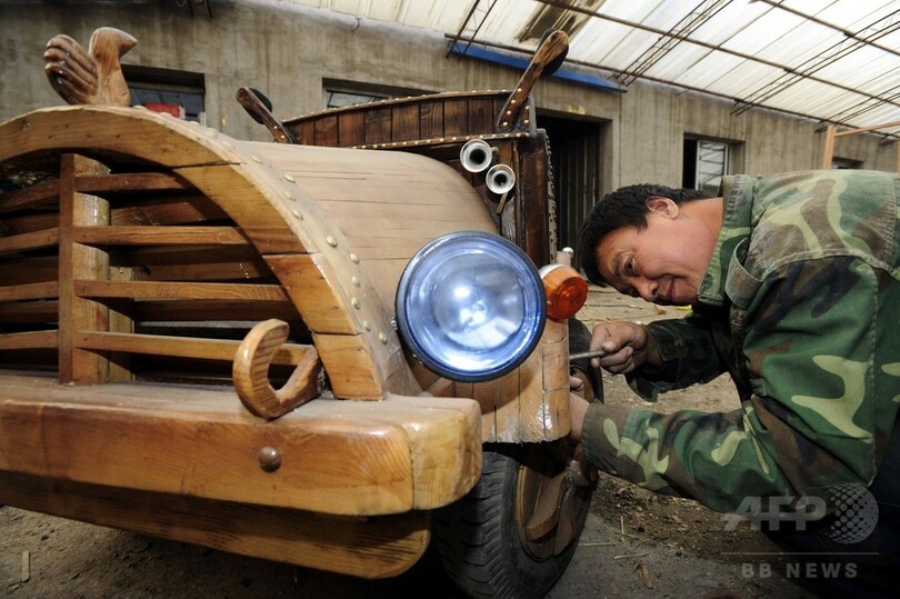 最高時速は30キロ、木製の手作り電気自動車 中国