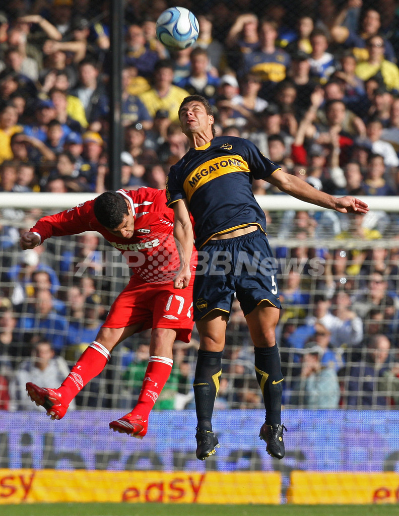 ボカ・ジュニアーズ インデペンディエンテと引き分ける