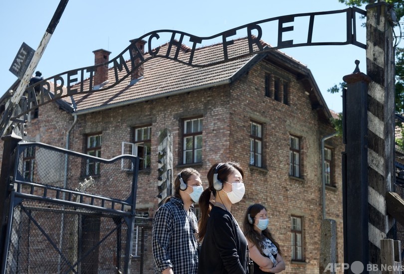 ホロコースト研究書が名誉毀損、裁判所が否定 ポーランド