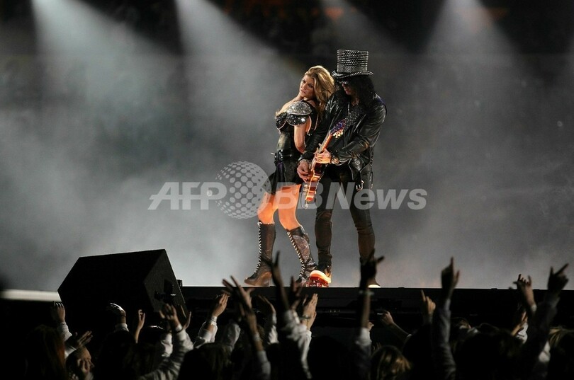 ハーフタイムショーにブラック・アイド・ピーズ登場、スーパーボウル