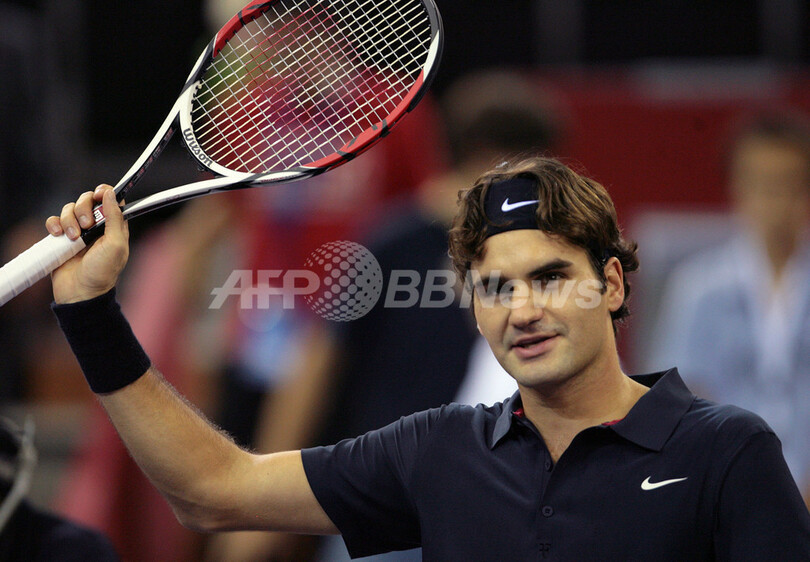 フェデラー カニャスを降し準々決勝へ