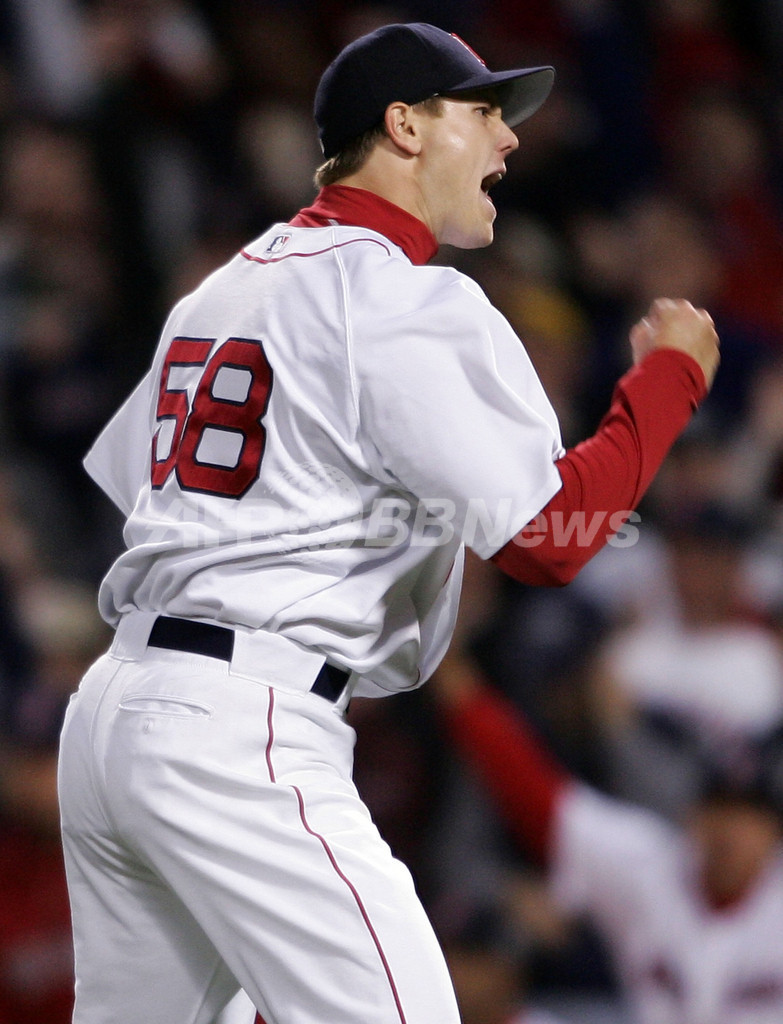 ＜07MLB＞レッドソックス 4者連続本塁打などでヤンキースに3連勝 - 米国