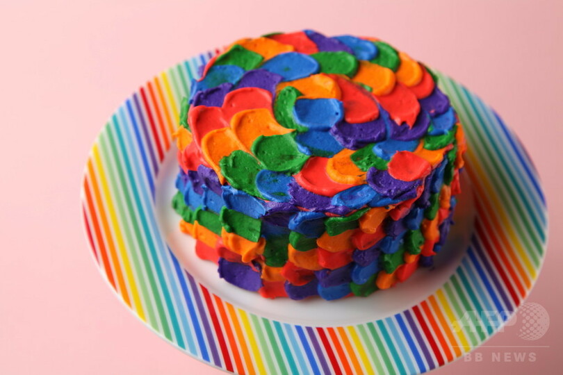 ケーキ型メリーゴーランドにモンスターガール、日本のカワイイ文化を原宿から世界に