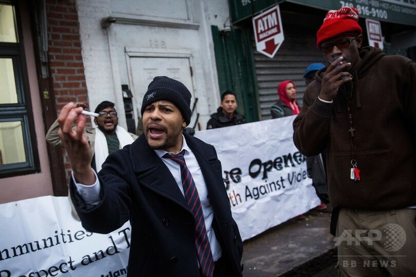 白人警官による黒人窒息死事件、米司法省が調査へ