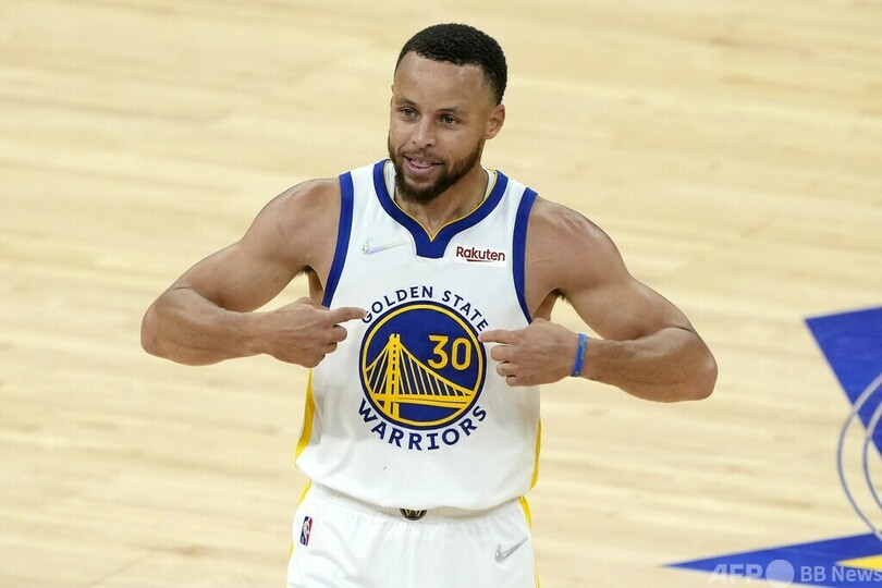 ウォリアーズ2連勝、最大19点差から大逆転 NBA西決勝