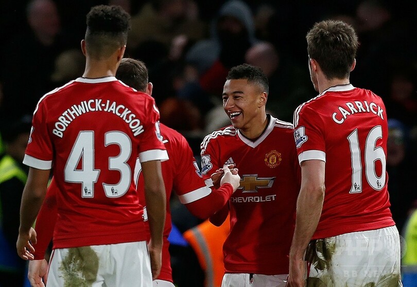 コスタが起死回生の一発、チェルシーがマンUと引き分ける