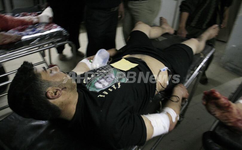 中部ヒッラで自爆テロ、死者90人以上、負傷者160人 - イラク