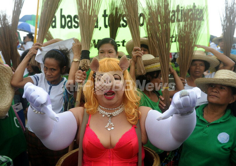 フィリピンで反汚職デモ、ソーシャルメディアで全国規模に