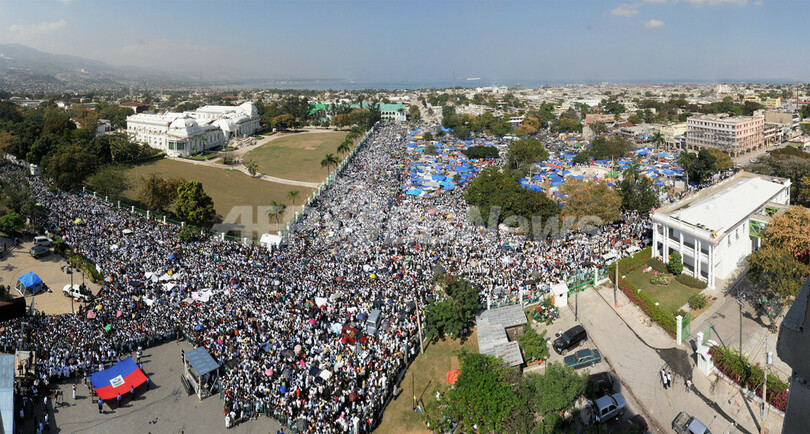 ハイチ各地で追悼の祈り、大地震から1か月