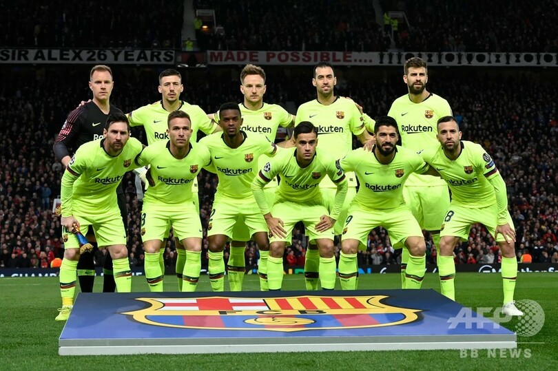 バルサが敵地でマンUに先勝、オウンゴールが決勝点 欧州CL