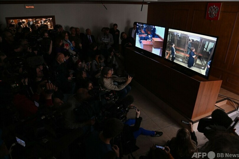 反政権派ジャーナリストに禁錮25年 ロシア裁判所
