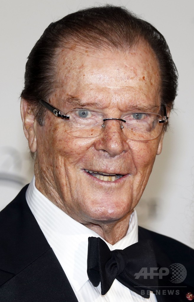 英俳優ロジャー ムーアさん死去 007シリーズ主演 写真5枚 国際ニュース Afpbb News 英俳優ロジャー ムーアさん死去 007シリーズ主演 写真5枚 国際ニュース Afpbb News