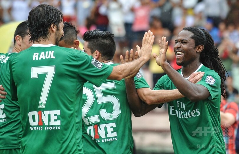 ラウル所属のコスモスがキューバで親善試合―米とキューバの関係修復を演出