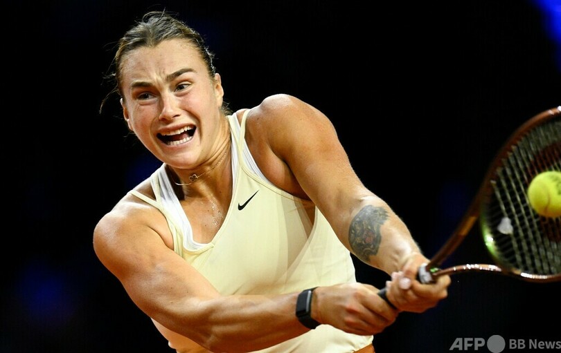 シフィオンテクとサバレンカが決勝進出 ポルシェGP