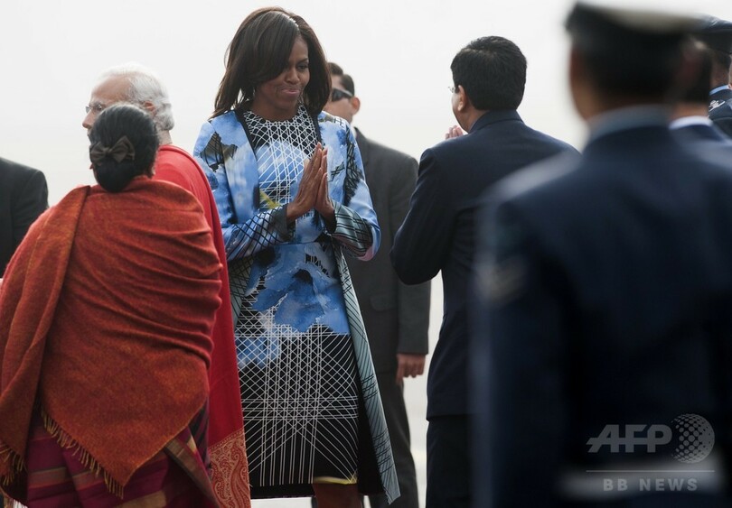 オバマ夫人に手織りサリー100着進呈、印訪問で地元業者が計画