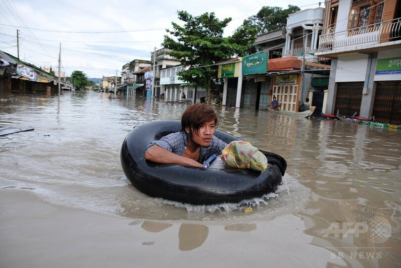 豪雨による洪水などで27人死亡、救援活動は難航 ミャンマー