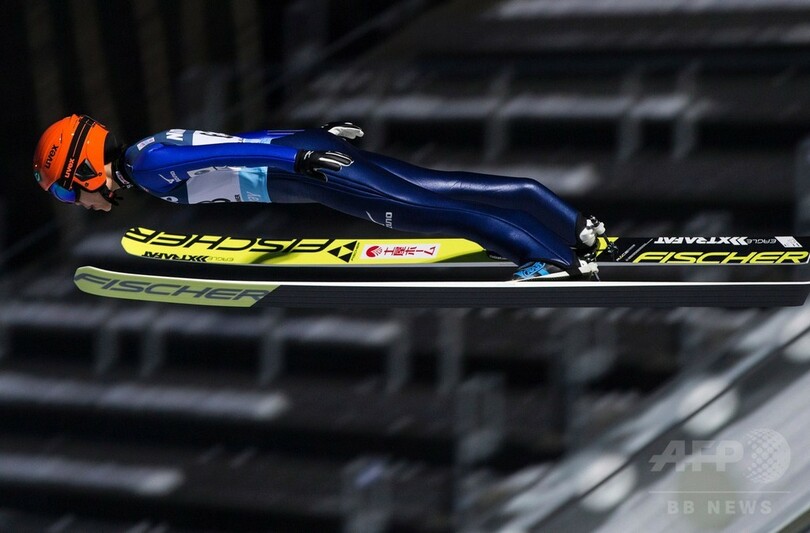 高梨と伊藤が2戦連続でワンツー、ジャンプW杯女子