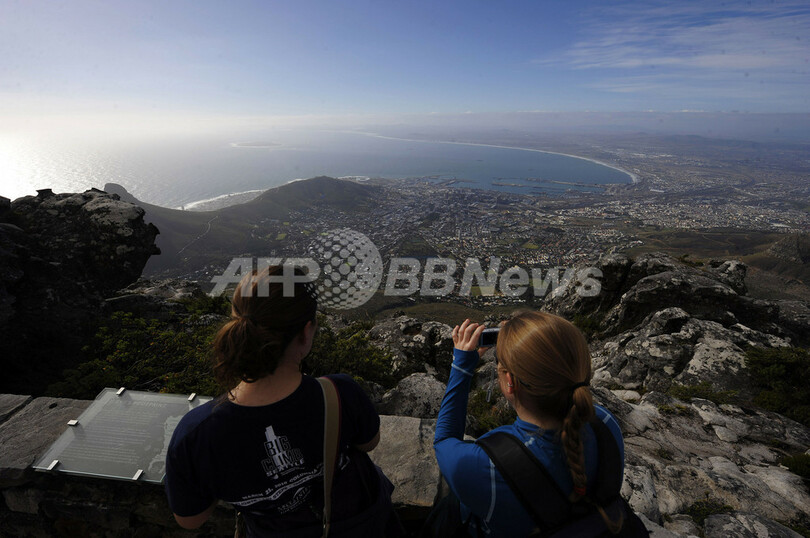 360度の大パノラマ、80年続くテーブルマウンテンのケーブルカー 南ア
