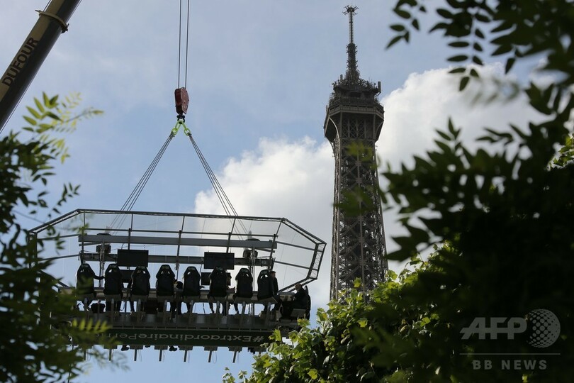 地上30メートル！天空のバーでテニス観戦 パリ