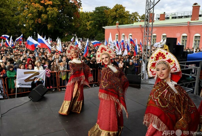 ロシアで親ロ派「住民投票」支持集会