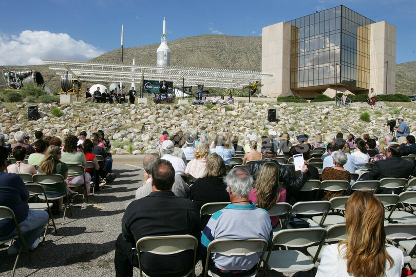 スタートレックのスコッティ機関長、宇宙葬へ - 米国