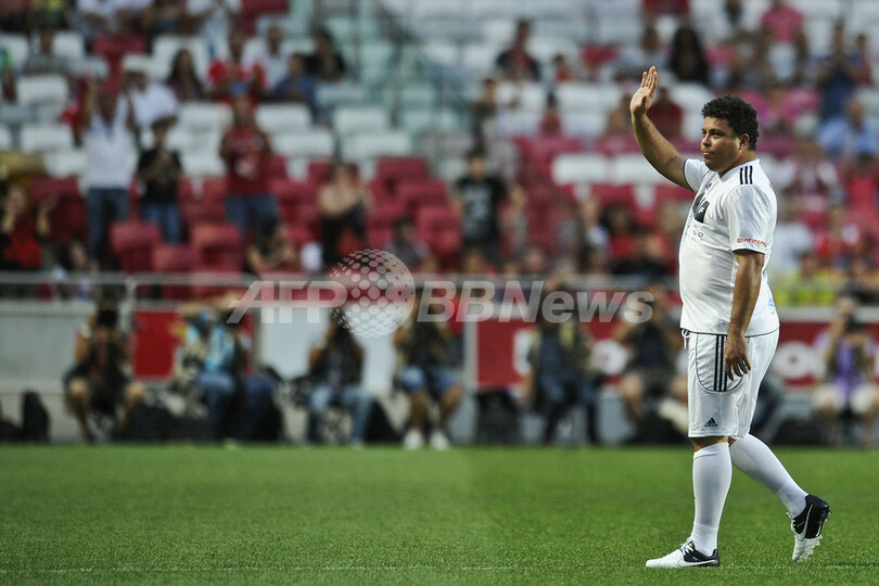 元ポルトガル代表のフィーゴ氏がベンフィカと慈善試合