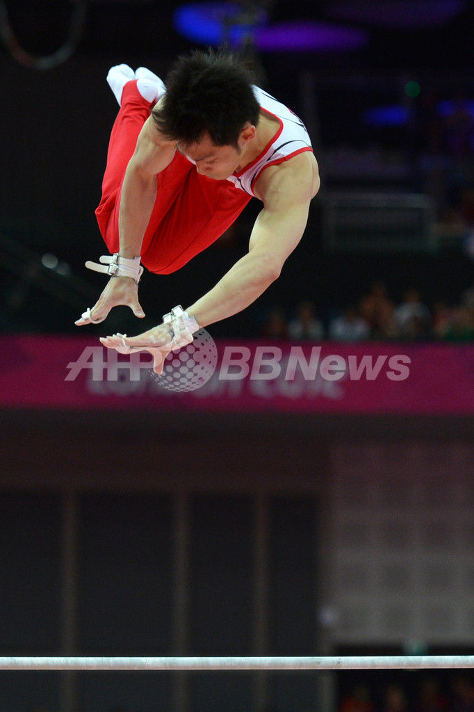 体操男子が決勝進出、内村は個人総合でも決勝へ ロンドン五輪
