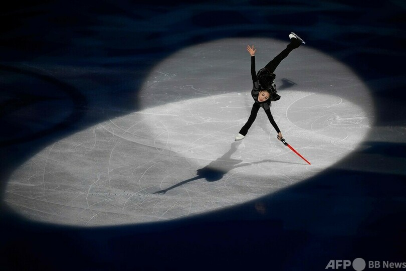 女王・坂本花織らが華麗な舞い GPファイナル・エキシビション