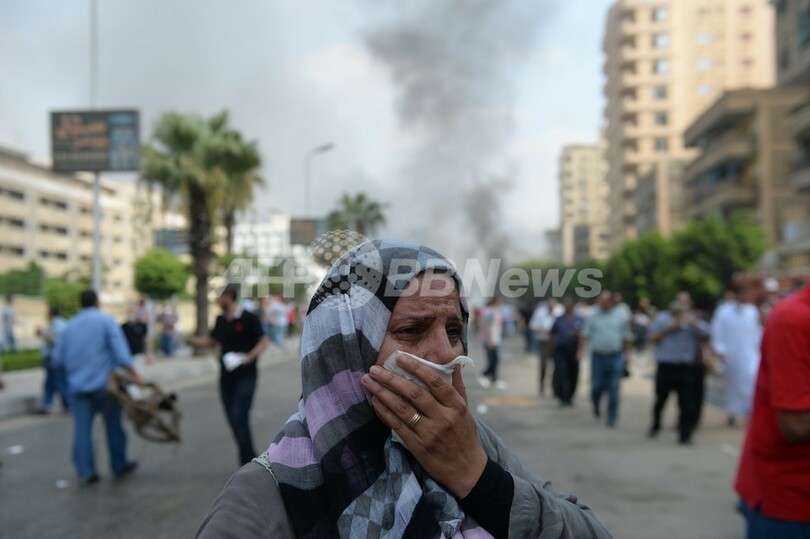 エジプト、モルシ派強制排除で124人死亡
