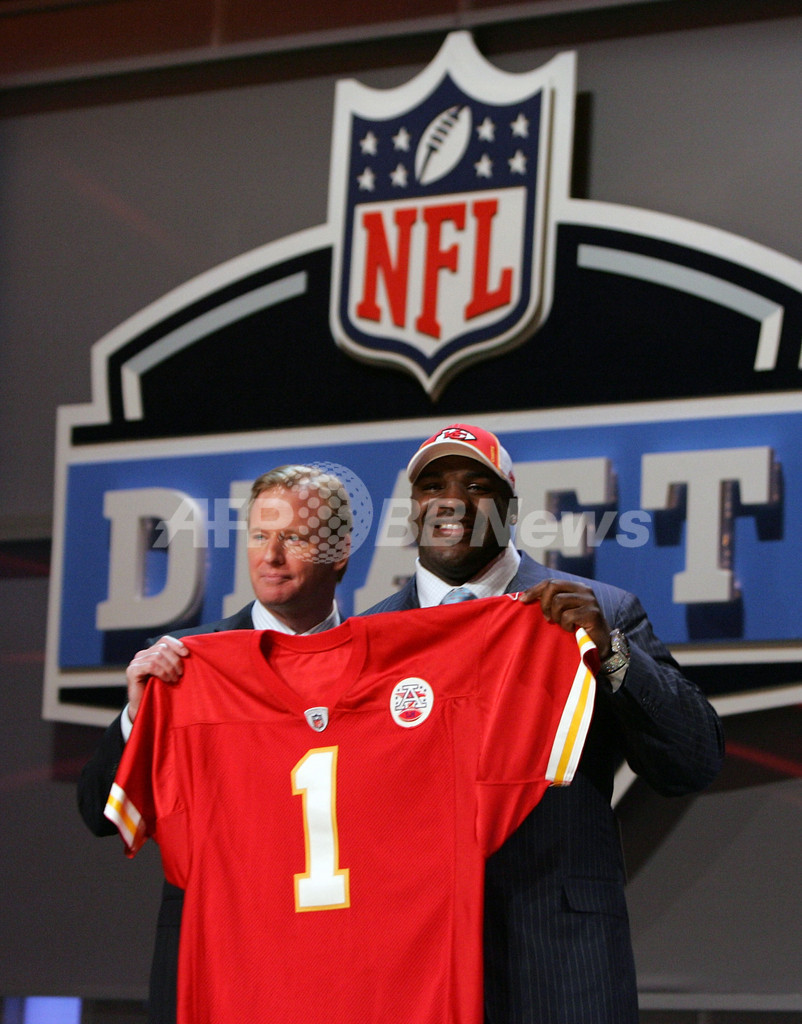 ドルフィンズ 全体1位でジェイク・ロングを指名