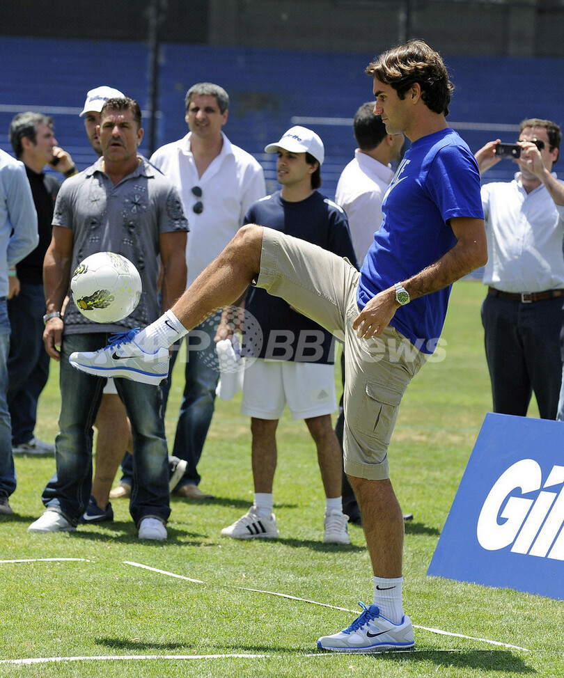 フェデラーとデルポトロがボンボネーラを訪問