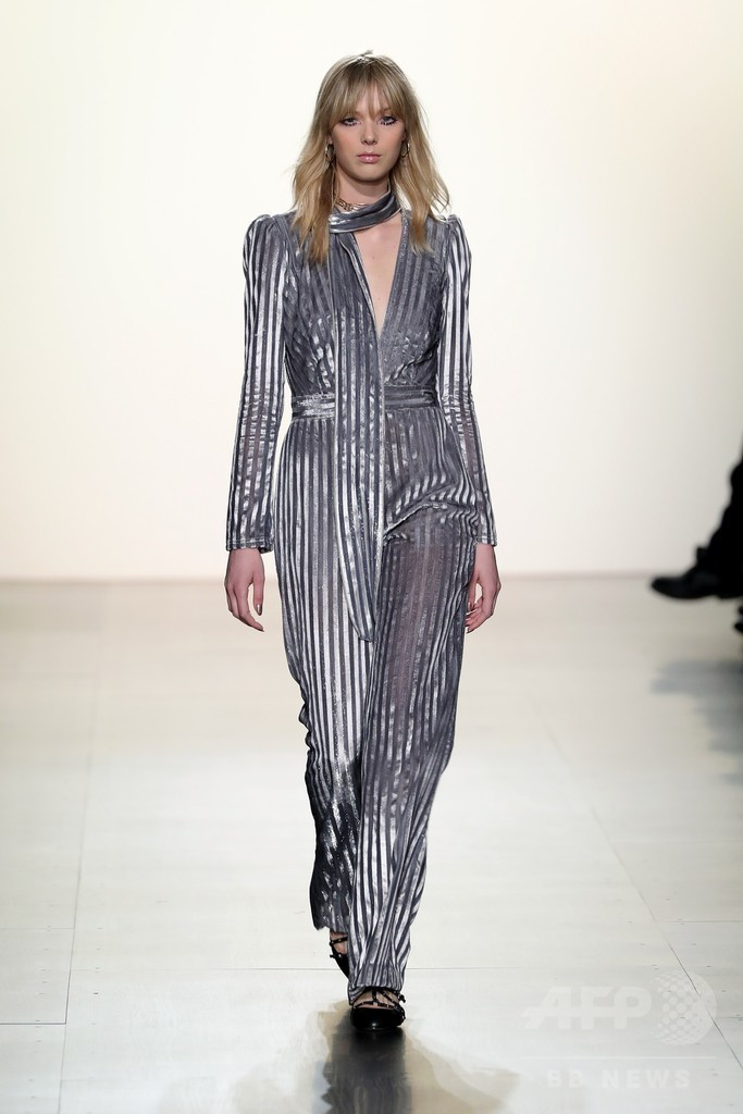 「タダシ ショージ」17/18年秋冬