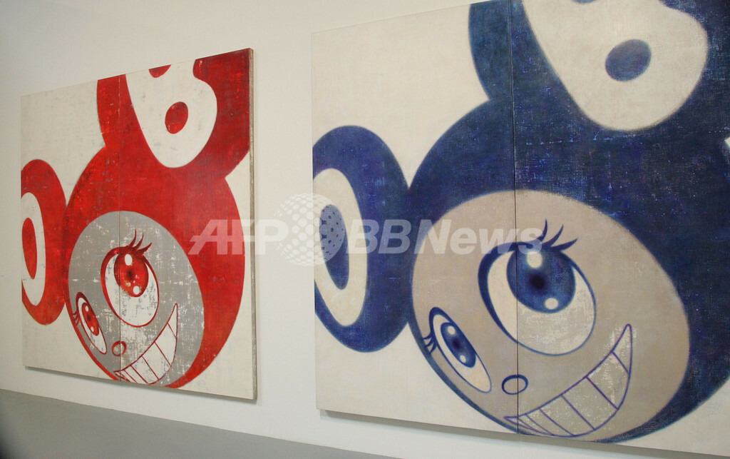 村上隆 MOCA美術館 Flowerball Charger 2007年 村上隆、ロサンゼルス現代美術館で回顧展「(c)Murakami」開催 写真16枚