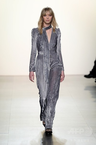 「タダシ ショージ」17/18年秋冬