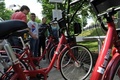 ロシア・モスクワ（Moscow）の自転車シェアリングサービスの自転車置き場（2013年5月30日撮影）。(c)AFP/ANDREY SMIRNOV