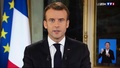 フランス首都パリにある大統領府で行われたエマニュエル・マクロン大統領のテレビ演説の様子（2018年12月10日撮影）。(c)Olivier MORIN / AFP