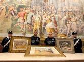 盗難されたルノワールやセザンヌらの絵画を回収、伊警察