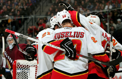 ＜06-07NHL＞フレームス アバランチとの乱打戦を制し連勝を4に伸ばす - 米国