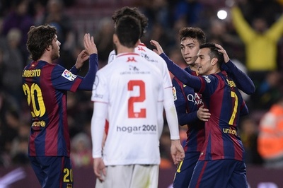 ペドロがハットトリック達成、FCバルセロナが順当に16強入り