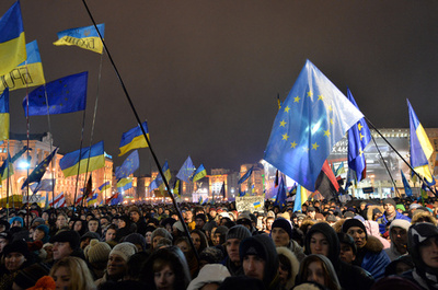 ウクライナ、EUとの連合協定署名見送り グルジアとモルドバは仮調印