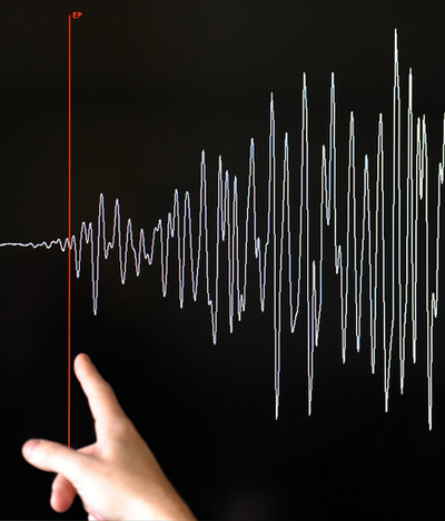 ロシア・クリール諸島沖で地震　M7.5