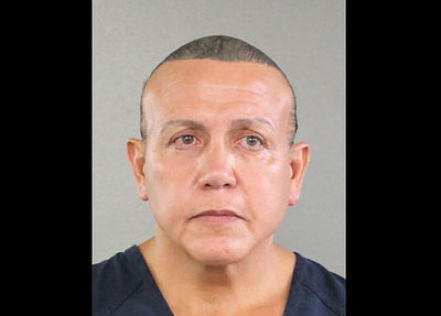 米の爆発物連続送付で男逮捕 親トランプのステッカー貼った車押収