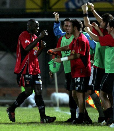 ＜サッカー 07リベルタドーレス杯南米選手権＞カラカス エスコバルの活躍でリーベル・プレートを降す - コロンビア