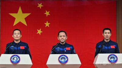 有人宇宙船「神舟21号」、中国国内の最年少宇宙飛行士が搭乗へ