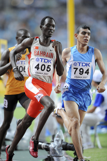 カメル 男子800メートルで準決勝進出