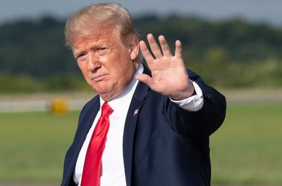 トランプ氏、金正恩氏から「ミサイル試射をわびる」手紙