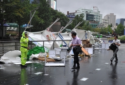 台風7号、韓国で猛威 3人死亡・13万世帯停電