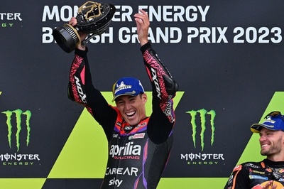 エスパルガロが英国GP制覇 最終ラップでバニャイアを逆転