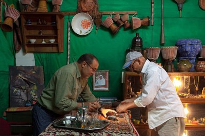 隕石で一獲千金！ モロッコの「ストーンラッシュ」