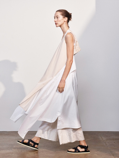 「エリザベス アンド ジェームス」17年プレフォール